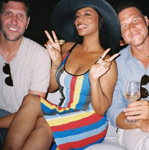 movin around 10466825105ab1eda