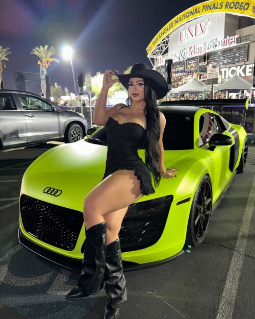 nadiaskhar 41330557c2fa4972bffd44b65591f40d46879065a9163f05