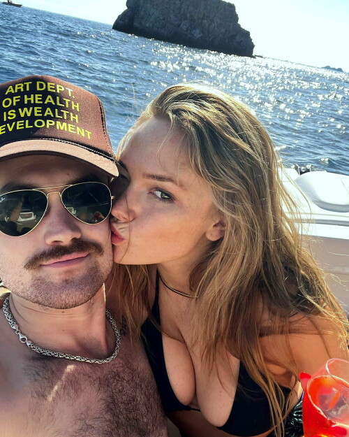 nale9cfd1da8c3e5d8742f8e5b66e09698a