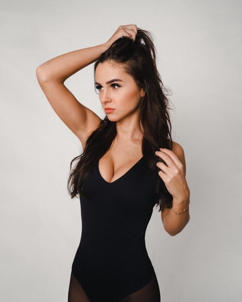 nancy 2205a6d7a5a18fb7ea