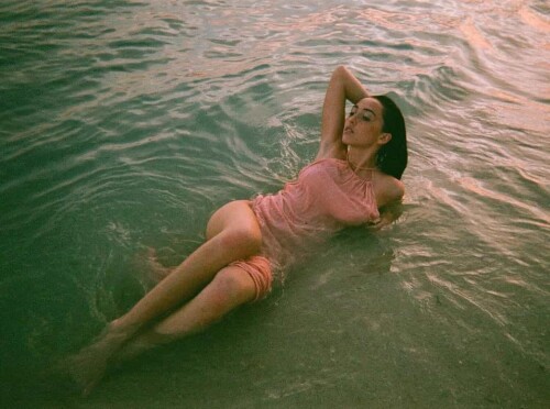 naom 5e0f8df813bb23d2bbf5679bf4bc3