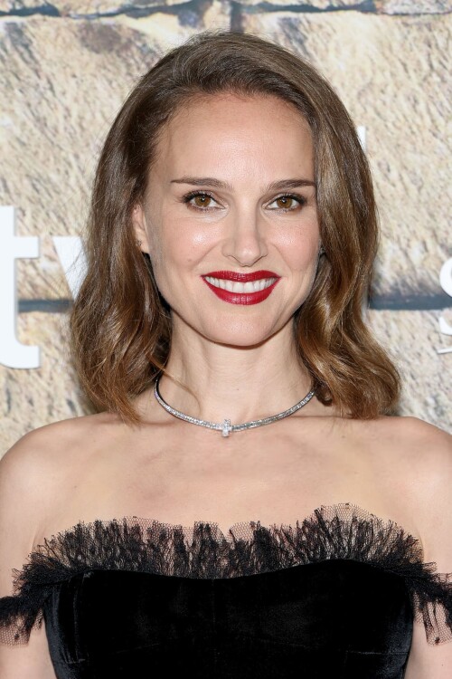 natalie 701765de6134933692