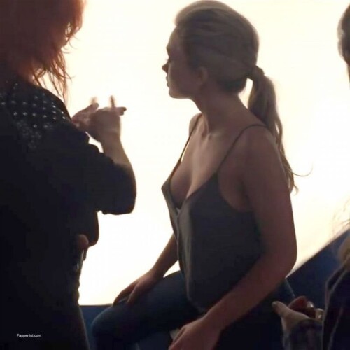 natalie lind 17b20bf2d6883d0d1