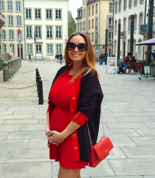 natizanellati_pregnant-6869e068a57de4c89.jpeg