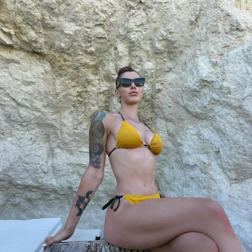 nefise karatay v0 x13dyb1521nf1ca03537f0b2bc0ea