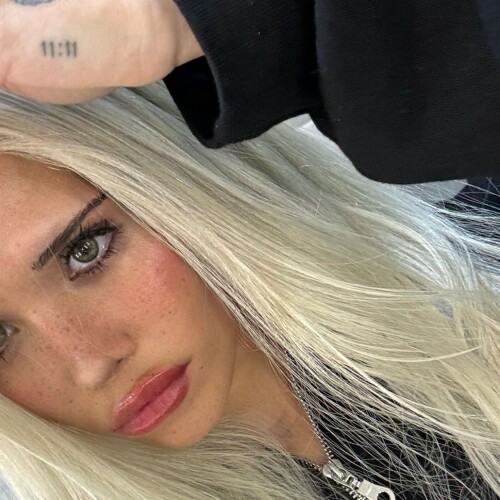 nessabarrett RDownload512e7f4c82d1fc90