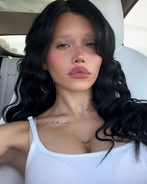 nessabarrett 3f3458411f0d4ee6b5593bab6a6b82dcd5cc3f75c65e389a