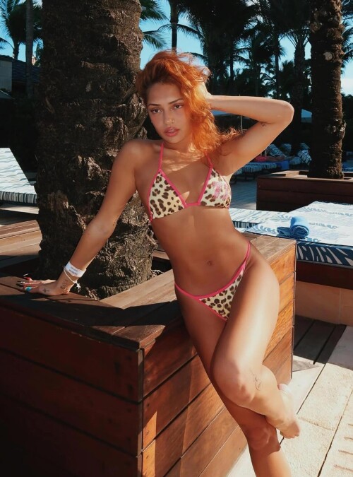 new bikini drop v0 24r1mpi8sjke1e598d2b166eda6a1