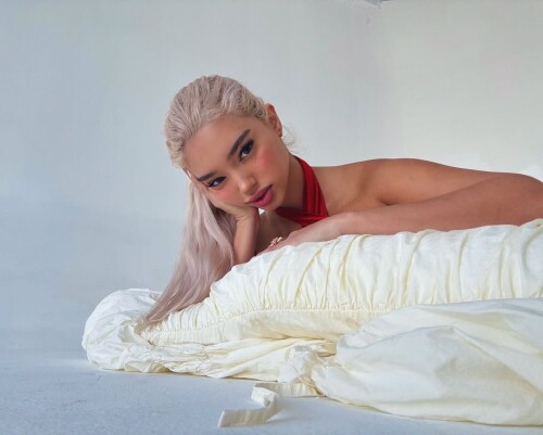 new school of thoughtd5d7e46055b88fd1