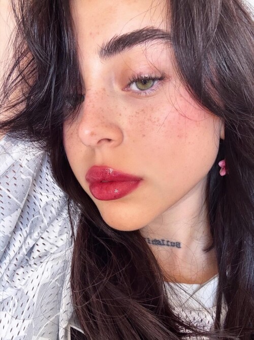 nicki.nicole 2025 06 27T195645.000Z 526e7c9e31b35a5f2