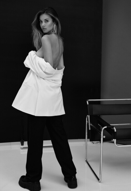 nicola cavanis 645972 fit1164799c51f6c01e