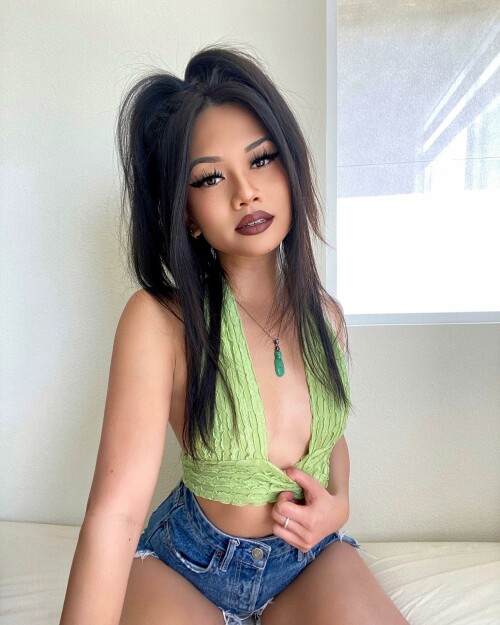 nikkittran 07 04 2023 0001