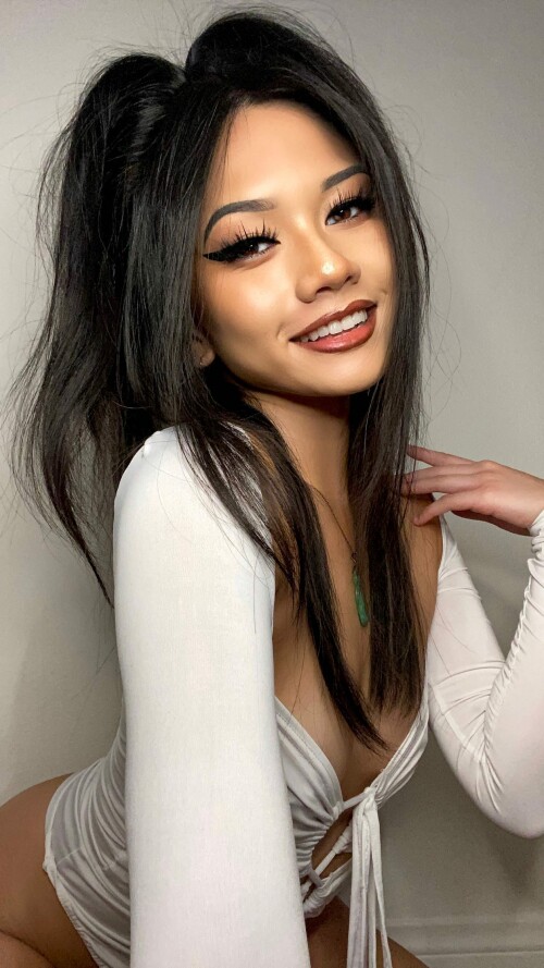 nikkittran 18 03 2023 0001