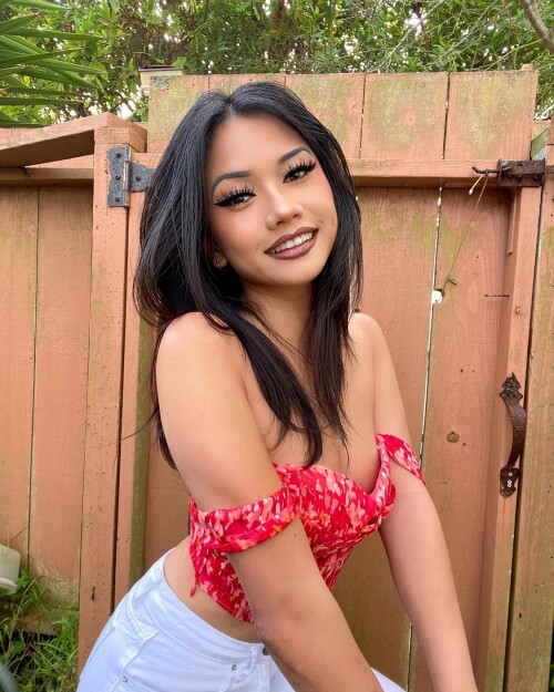 nikkittran 23 01 2023 0002