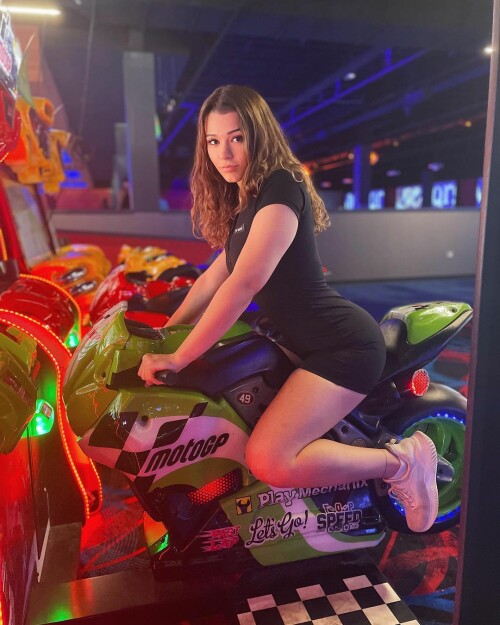 nikkiwoodss 375238311 630599009284837 4506098479104494339 n7dcaa194e27b67ca