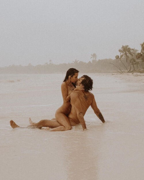 niklatkins B7Oqwxph7GN620db22c64761047