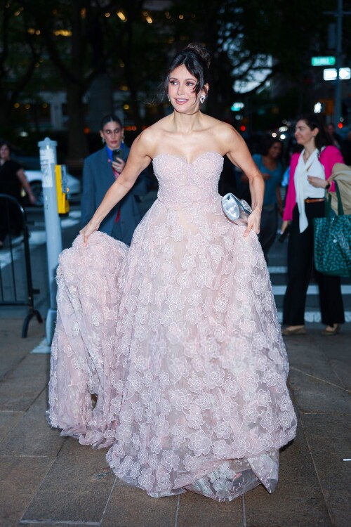 nina 21b8cbeedc84d1ffa0