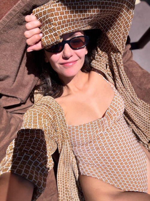 nina_1754069043_3689721024945157334_206022012263ebe589c433d87