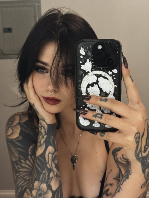 nonsalemwitch2025 10 18 07 36 2614b185d6 0376 428b 9ccf abe03cad44a0c2e1bacdff7abb6b