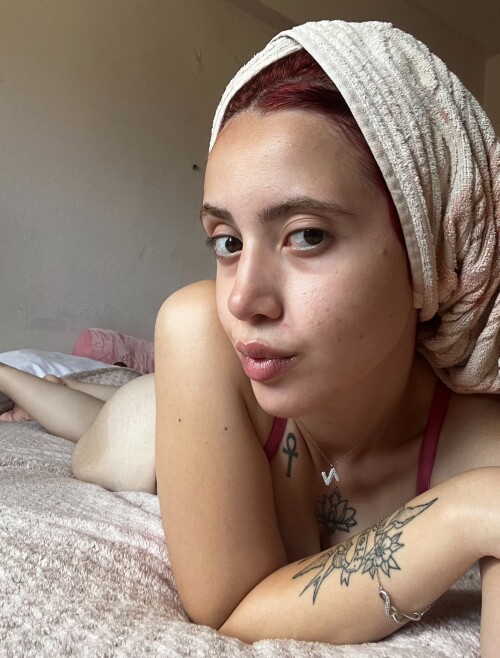 nururkmz 1820360630504722444 01fbad523fbf95c6df