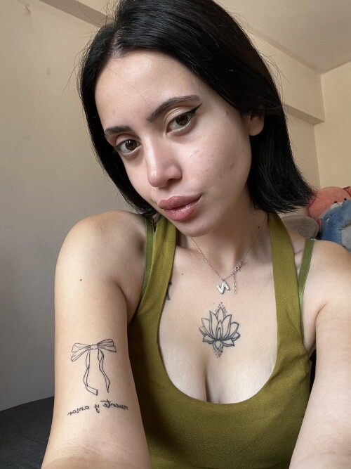 nururkmz 1833160499854286900 02309fd5ba950f242f