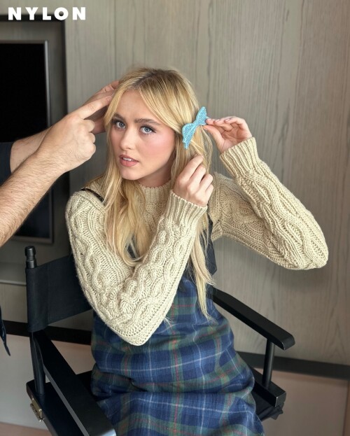 nylonmag 1726065761 3454812469997274514 311935892580957b4a6d5d3