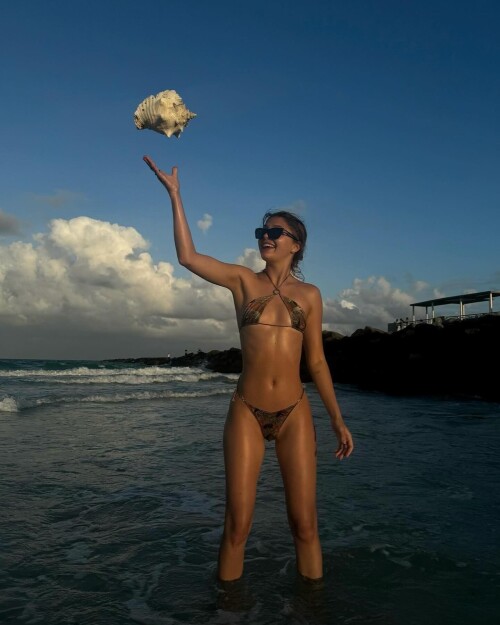 odarka komarova 2024 08 15T180406.000Z 212c3c783cfac808d