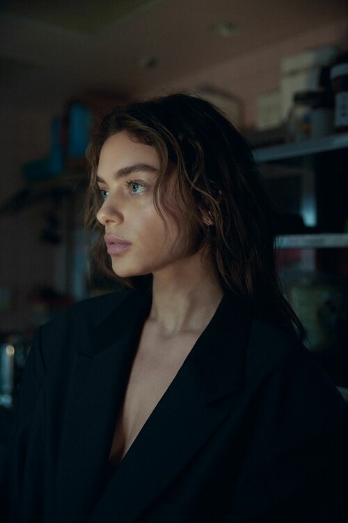 odeya rush for content mode magazine november 2023 2392e336c3bcae3a02