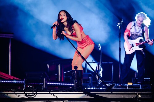 olivia 4690fac40eb1b3d8bb