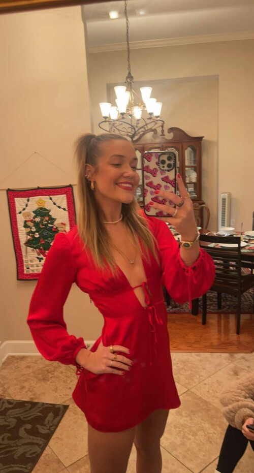 olivia ponton 12 25 2022 3