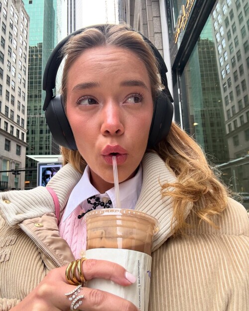 olivia.ponton-20250221-0002d8214cbb7b2e28f8