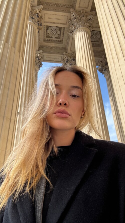 olivia.ponton 20250304 0002174246b559e93c99