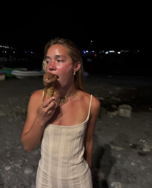 olivia.ponton-20250314-00055ab03b7efc66412b