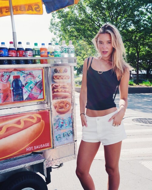 olivia.ponton photo DJzOxqHtnDB 20250518 114735 498936125cd0435577da486fb