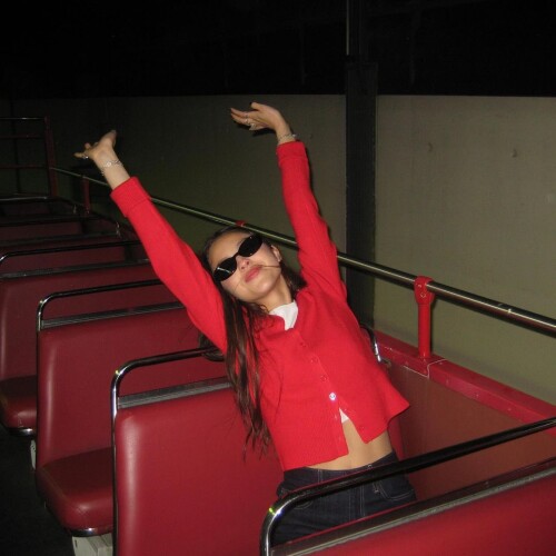 olivia357566f8af91935d7cb