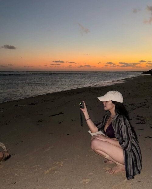 one more dance one more setting sun to chase 5d698ceeab2861587