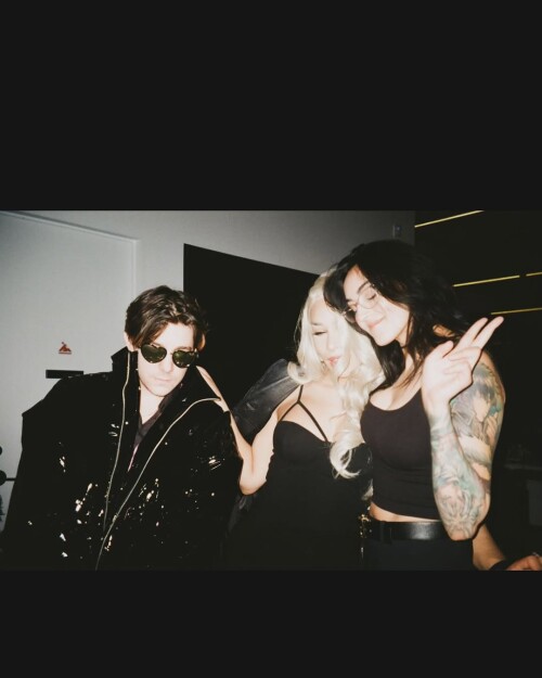 only 20 tags per dump time to stop having friends I GUESS397efac3bb608e79a