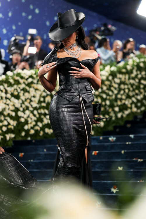 original_49662_70909624af074e1d9980755