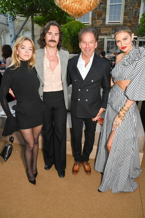 ozkhpoaxgw3b1e970361b828965b1