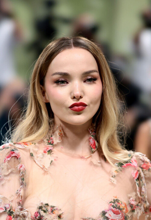 pEB2xr4i6R406b7de74744c7ab