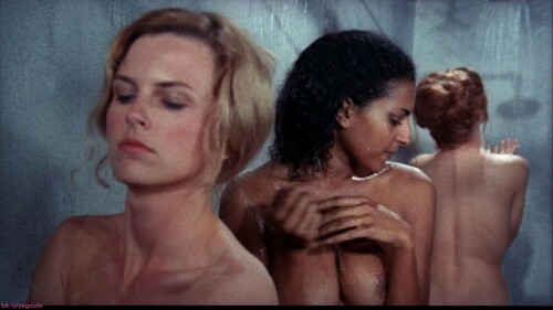 pam grier nude big doll house 101100e74a6064c3ec