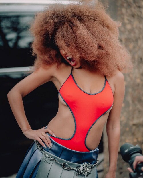 paolalct at miumiu show Paris fashion week 2025 ..singhstudioparis parisfashionweek2025 miumiu fashi