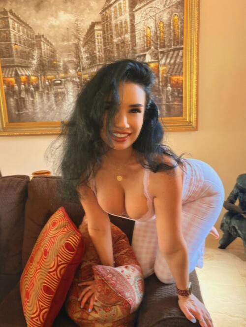 parisdylan550 1755652847 3703006936604944768 554056115db14f8cb46875625