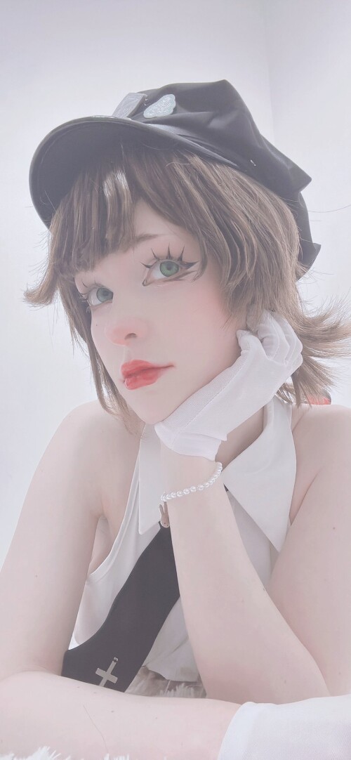 petra1db9b2e912a9beb8a