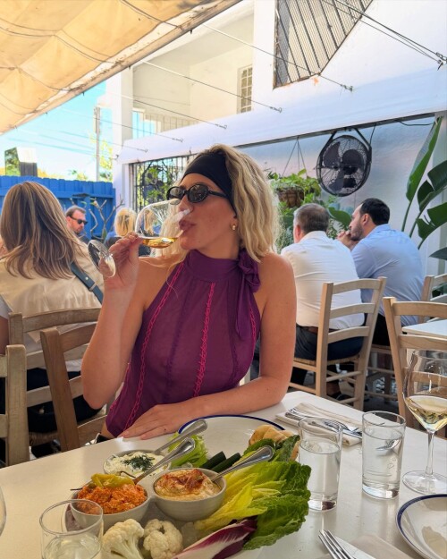 philippaparnevik_3587479652450764088_2025-03-13b69a8b9c054440dc