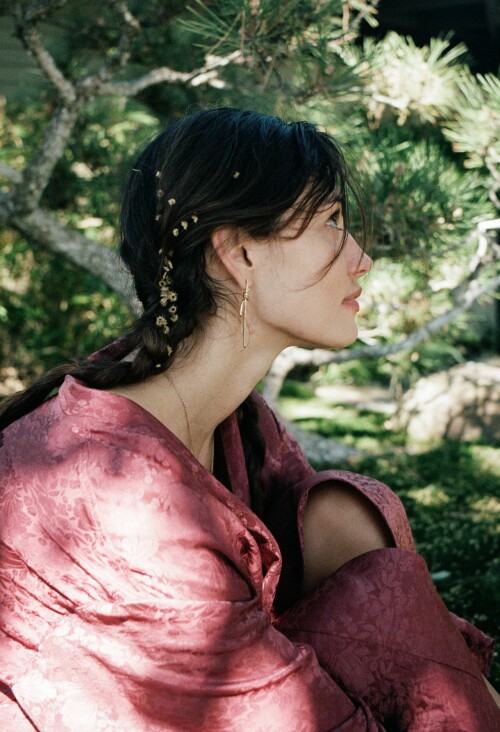 phoebe tonkin photoshoot may 2022 8