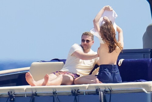 phoebe5de4d9f10418d8e83