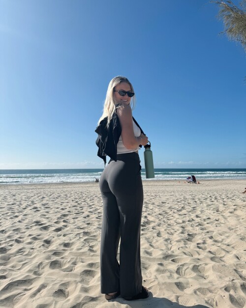 phoebeharrisx 1722684137 3426445347117732978 604472239f29310e2868981cb