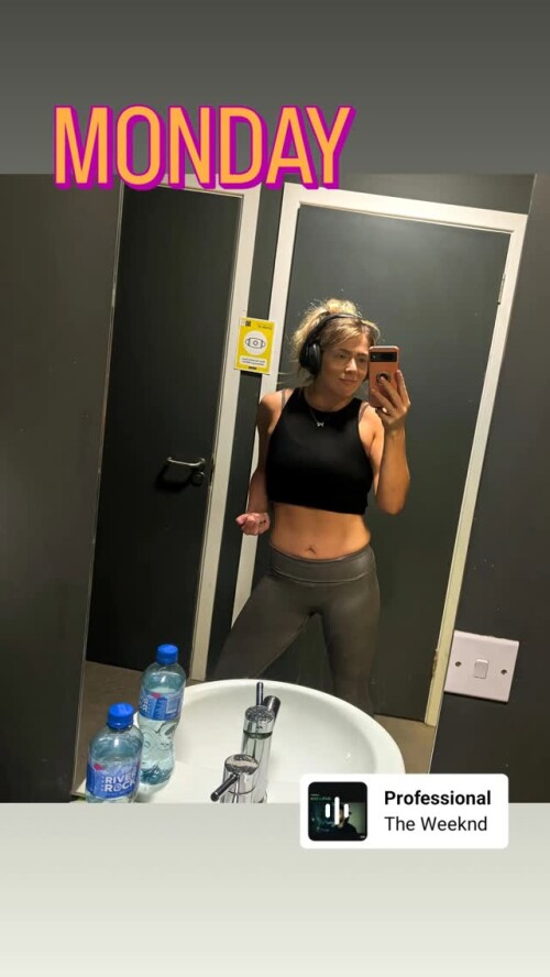 photo 49053d2f15dc2a4ae