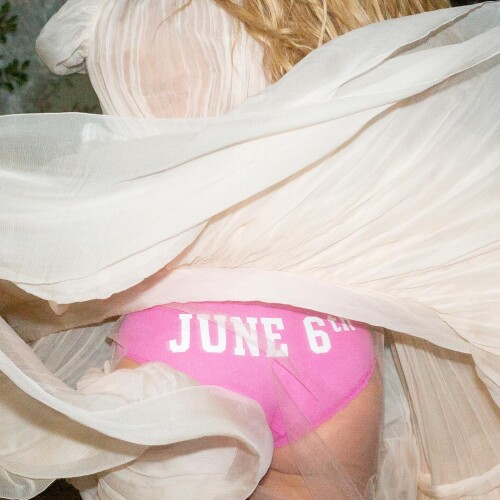 photo DIckbDeRMFa 20250414 200250 490488902aeed2a9b9e4e4106